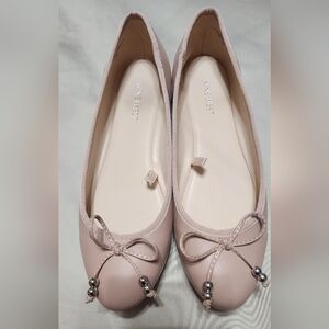 Nine West Ballet Flats